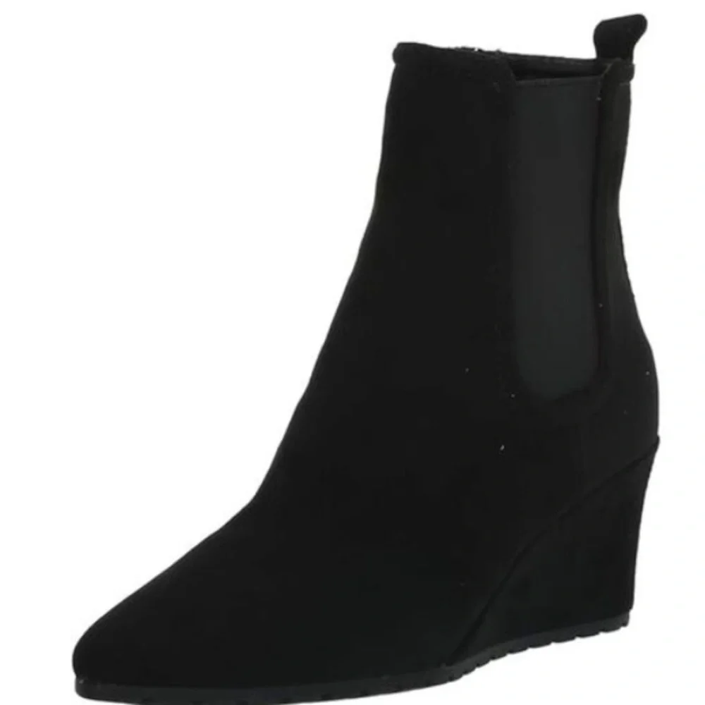 NWT NIB Anne Klein Microsuede Black Wedge Ankle Booties Boots Sz 7  side zip